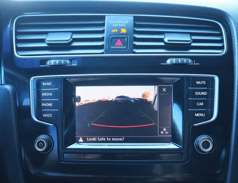 2015 Volkswagen Golf GTI SE