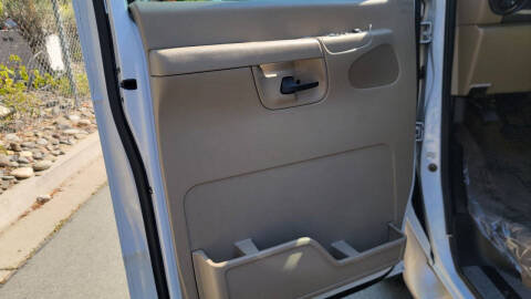 2003 Ford E-Series E-150