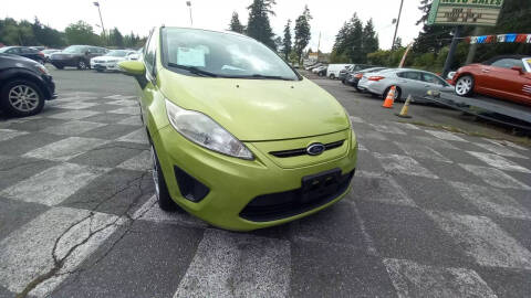 2013 Ford Fiesta SE