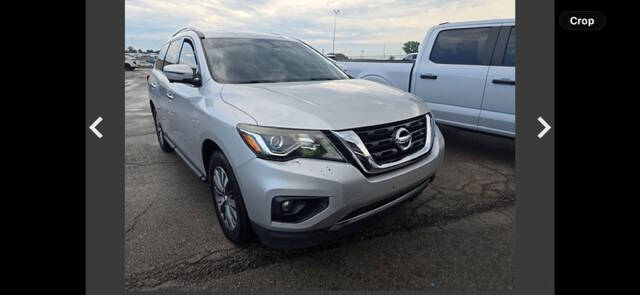 2020 Nissan Pathfinder SL