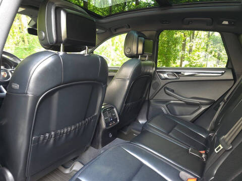 2023 Porsche Macan