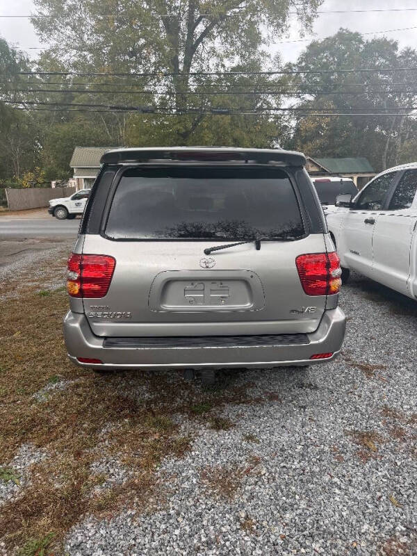 2003 Toyota Sequoia SR5