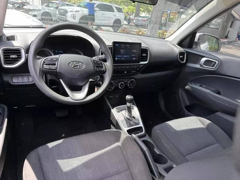 2021 Hyundai Venue SE