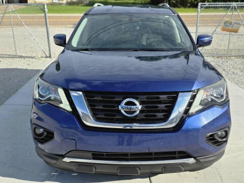 2019 Nissan Pathfinder SV