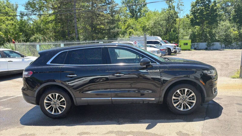 2020 Lincoln Nautilus Reserve