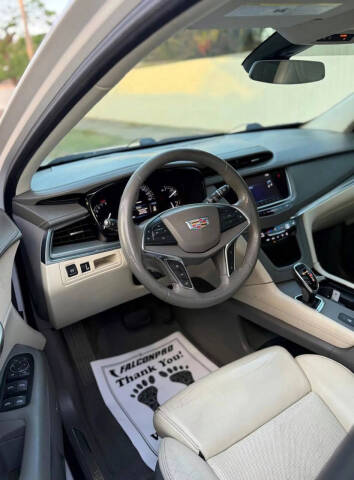 2017 Cadillac XT5 Luxury