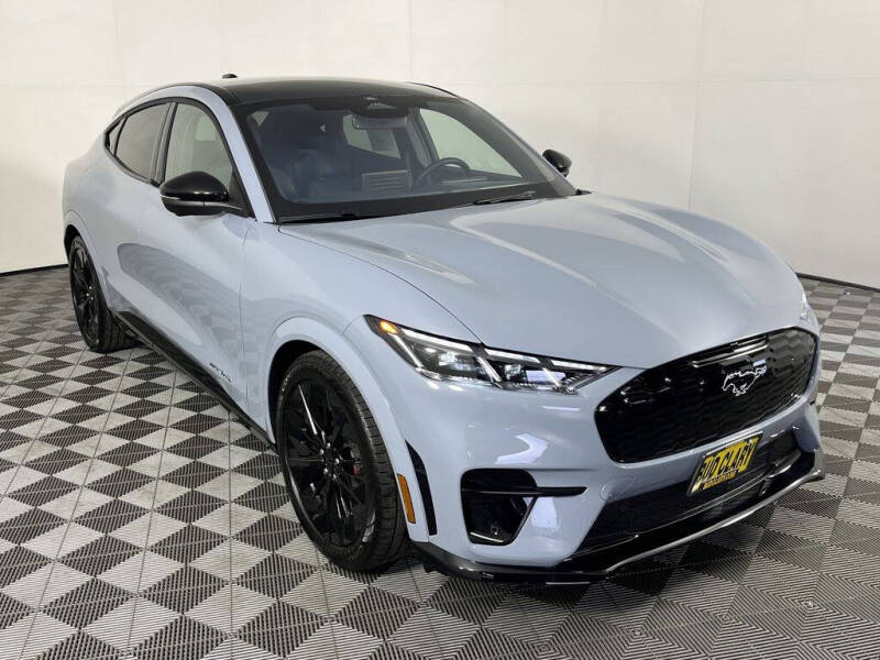 2025 Ford Mustang Mach-E GT