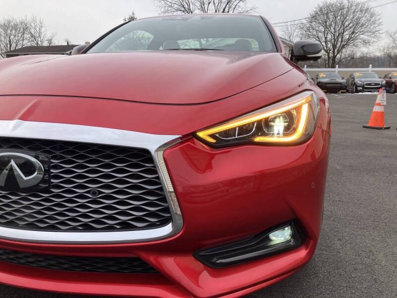 2017 Infiniti Q60 Red Sport 400