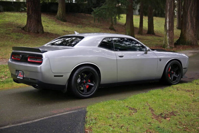 2016 Dodge Challenger SRT Hellcat