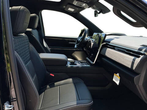 2025 GMC Sierra EV Denali