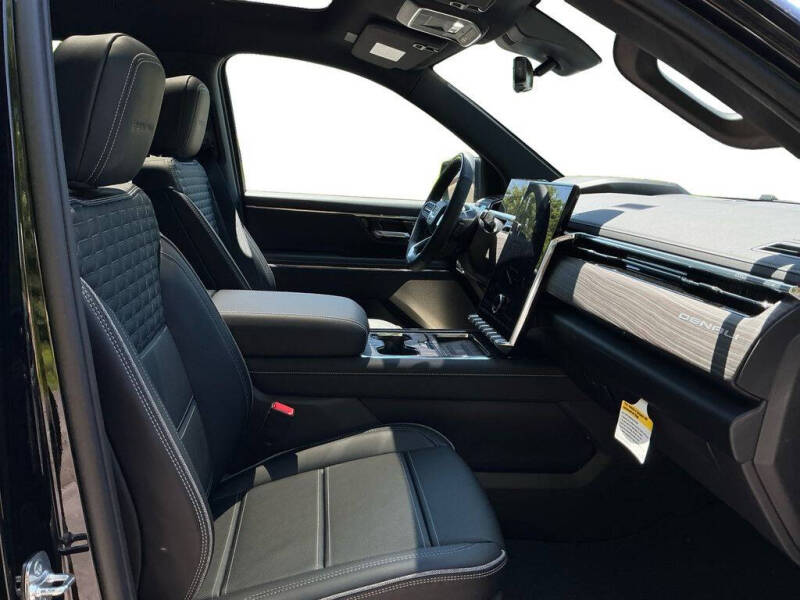 2025 GMC Sierra EV Denali