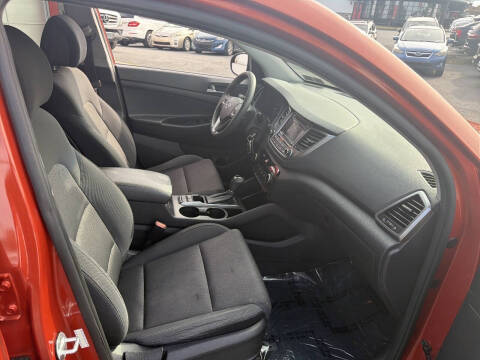 2017 Hyundai Tucson SE