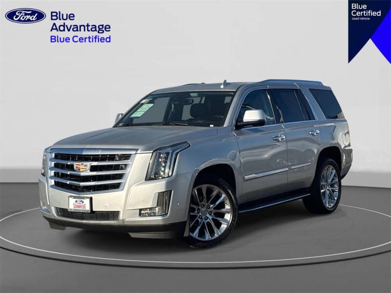 2020 Cadillac Escalade Luxury