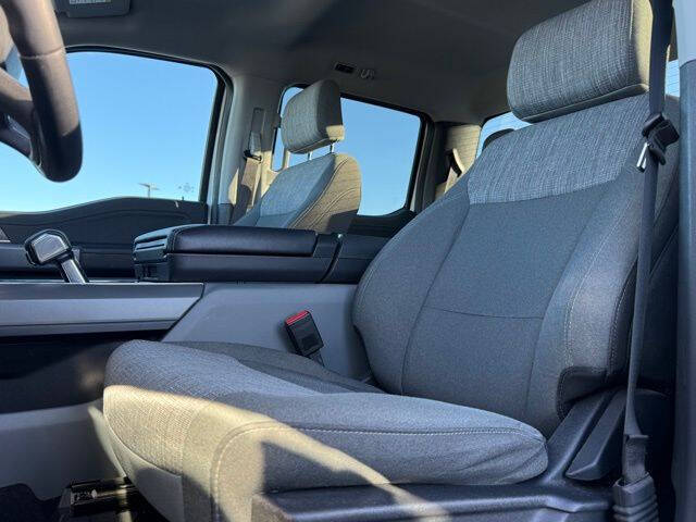 2023 Ford F-150 Lightning XLT