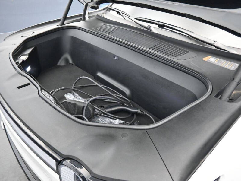 2023 Rivian R1S Launch Edition