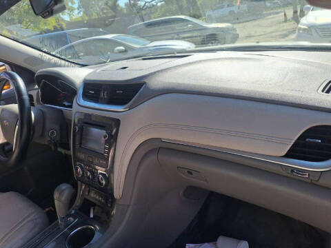 2015 Chevrolet Traverse LTZ