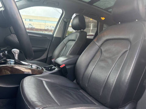 2014 Audi Q5 2.0T quattro Premium Plus