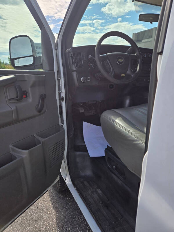 2011 Chevrolet Express 2500