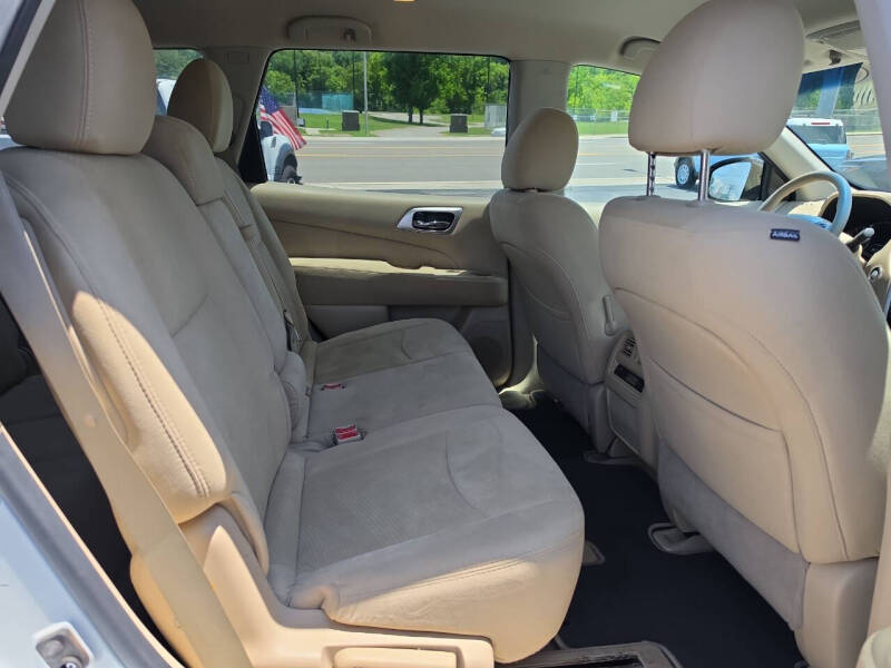 2014 Nissan Pathfinder S