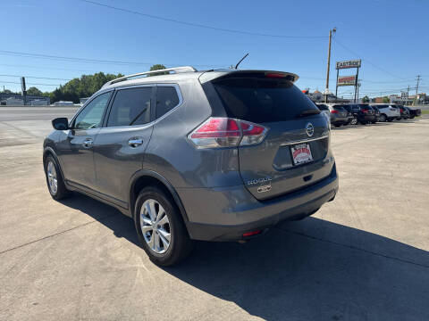2016 Nissan Rogue SV