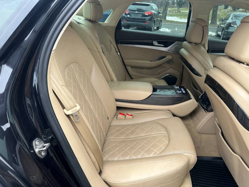 2015 Audi S8 4.0T quattro