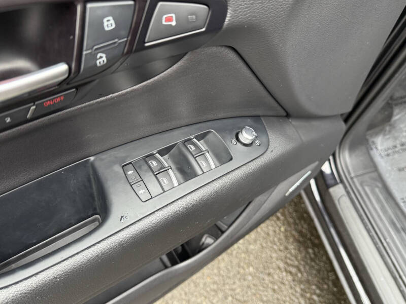 2015 Audi Q7 3.0 quattro TDI Premium Plus