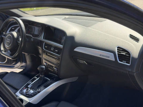 2015 Audi A4 2.0T quattro Premium Plus