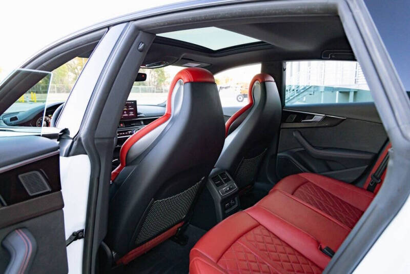 2024 Audi S5 Sportback 3.0T quattro Premium Plus