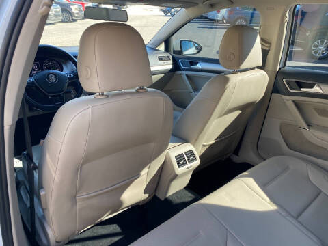 2015 Volkswagen Golf TDI S