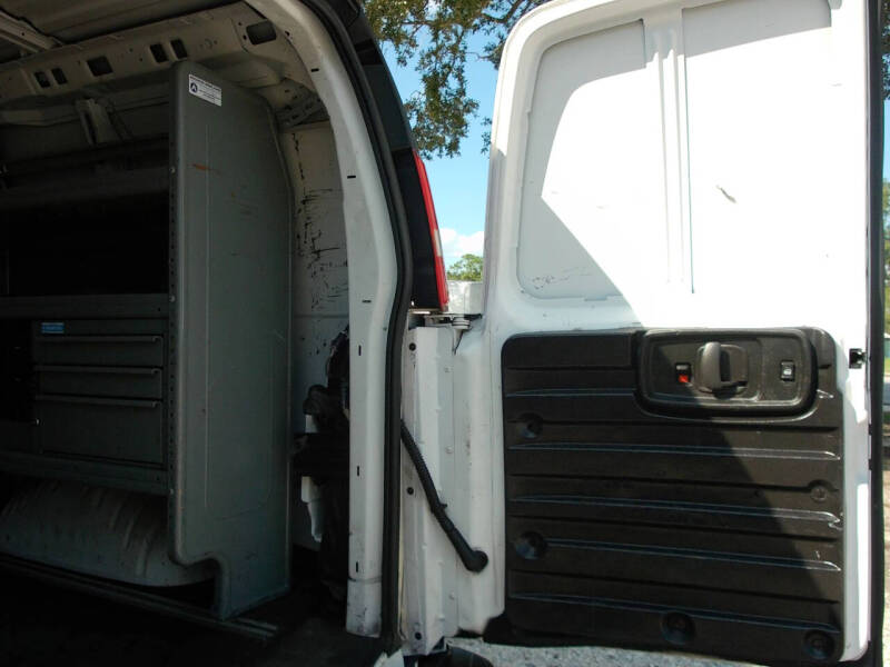 2020 Chevrolet Express 2500