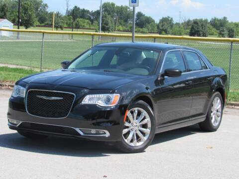 2018 Chrysler 300 for sale at Highland Luxury in Highland IN