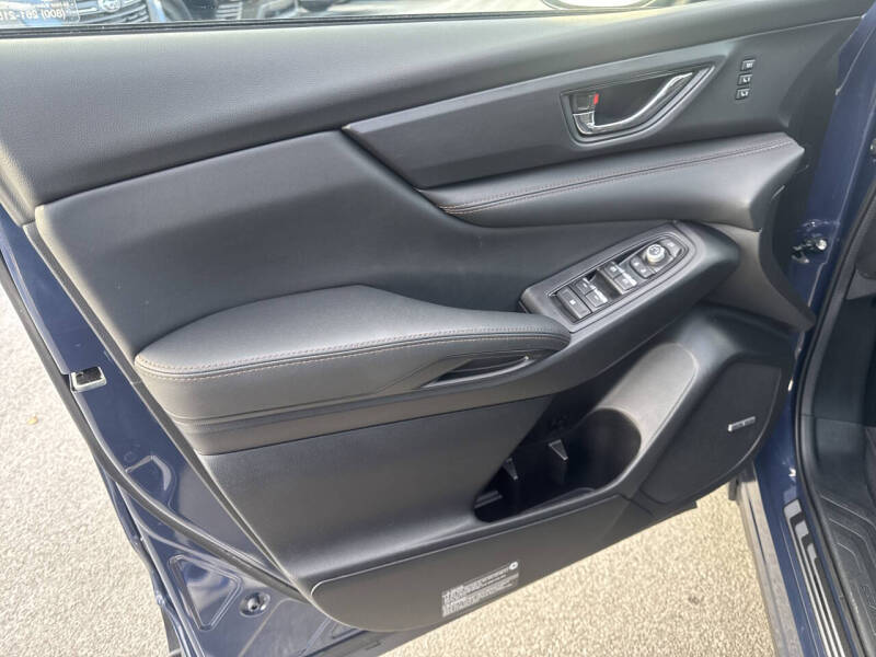 2025 Subaru Ascent Limited Bronze Edition