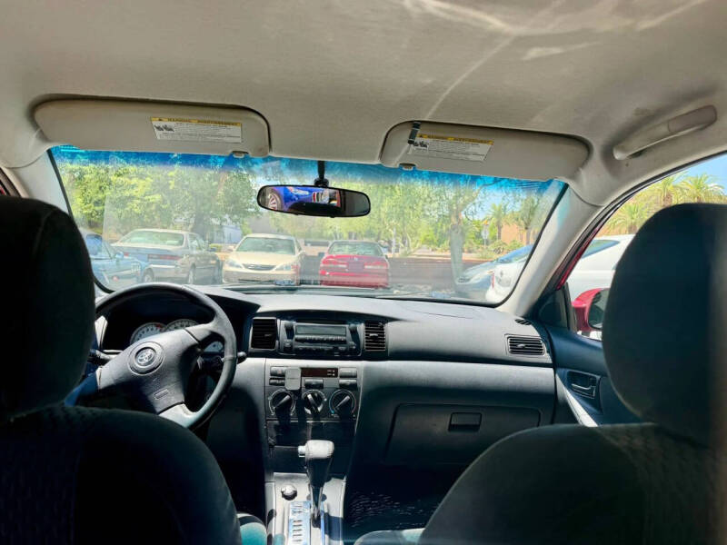 2005 Toyota Corolla
