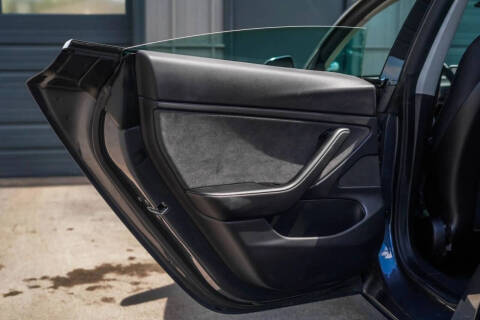 2020 Tesla Model 3 Performance