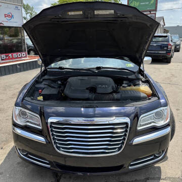 2012 Chrysler 300 Limited