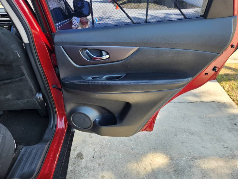 2016 Nissan Rogue S