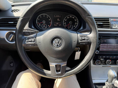 2013 Volkswagen Passat