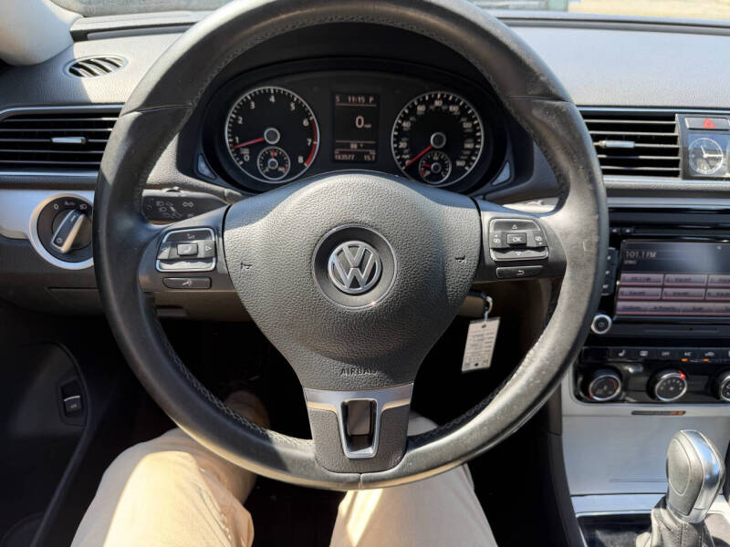 2013 Volkswagen Passat