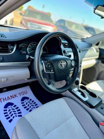 2012 Toyota Camry LE