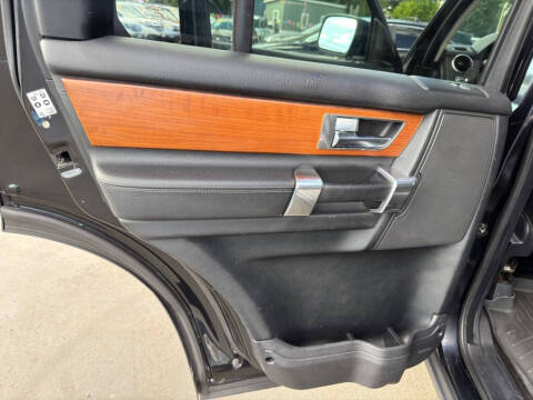 2011 Land Rover LR4