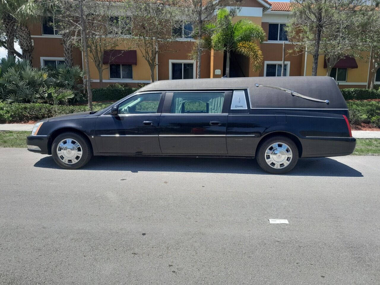 2010 CADILLAC Commercial Chassis Incomplete - $17,500