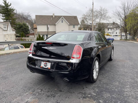 2014 Chrysler 300