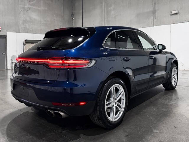 2020 Porsche Macan S