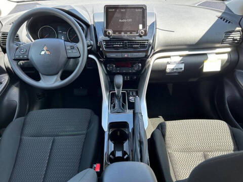 2024 Mitsubishi Eclipse Cross LE