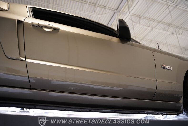 2005 Ford Mustang