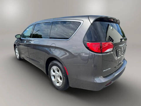 2017 Chrysler Pacifica LX