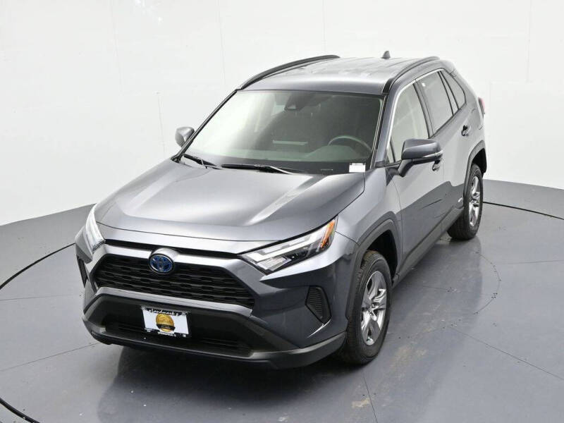 2024 Toyota RAV4 Hybrid LE