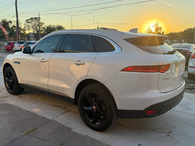 2019 Jaguar F-PACE 30t Portfolio