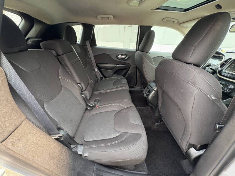 2016 Jeep Cherokee Latitude