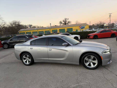 2017 Dodge Charger SXT